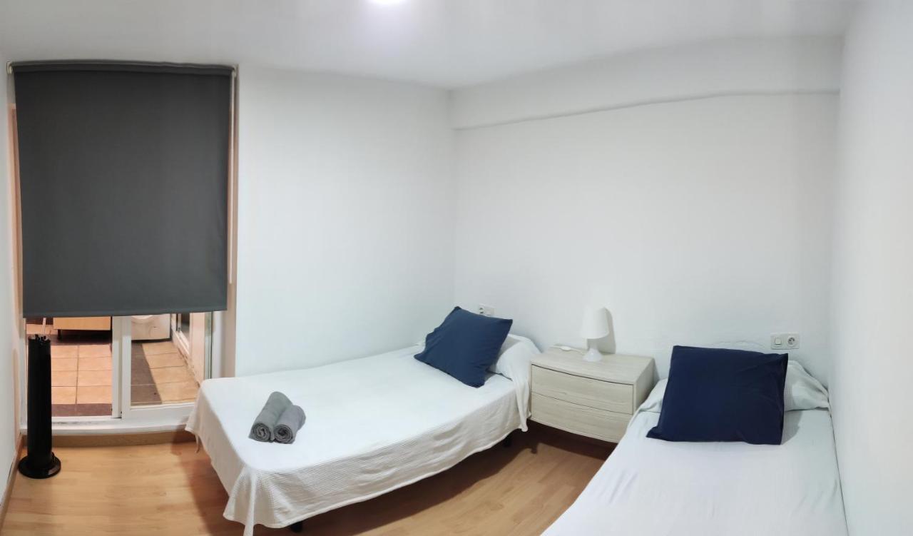 Apartamento Para Familias A 50 Metros De La Playa Ρόζες Εξωτερικό φωτογραφία