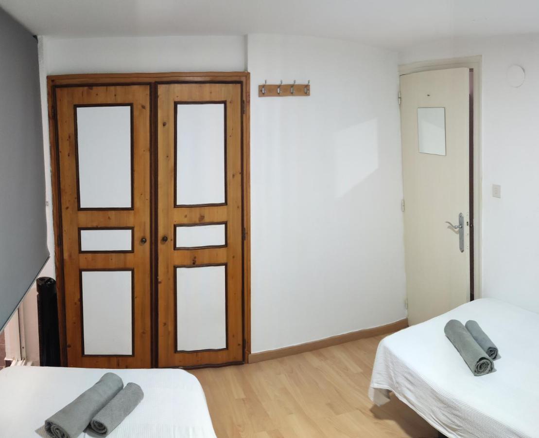 Apartamento Para Familias A 50 Metros De La Playa Ρόζες Εξωτερικό φωτογραφία